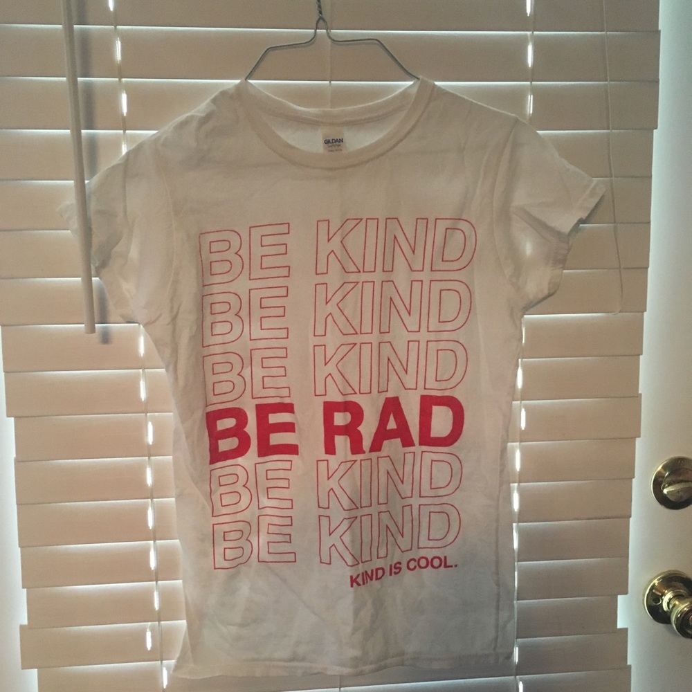 kind is cool medium tee shirt